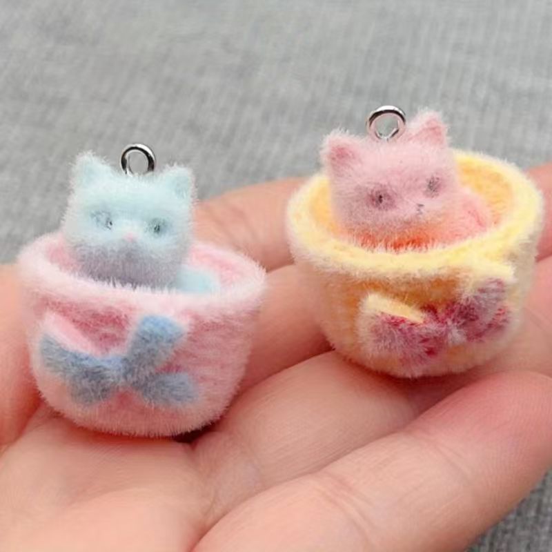 4 adet 3D peluş reçine kedi ko - Jewelry Making Pendants incelemesi ve fiyatı